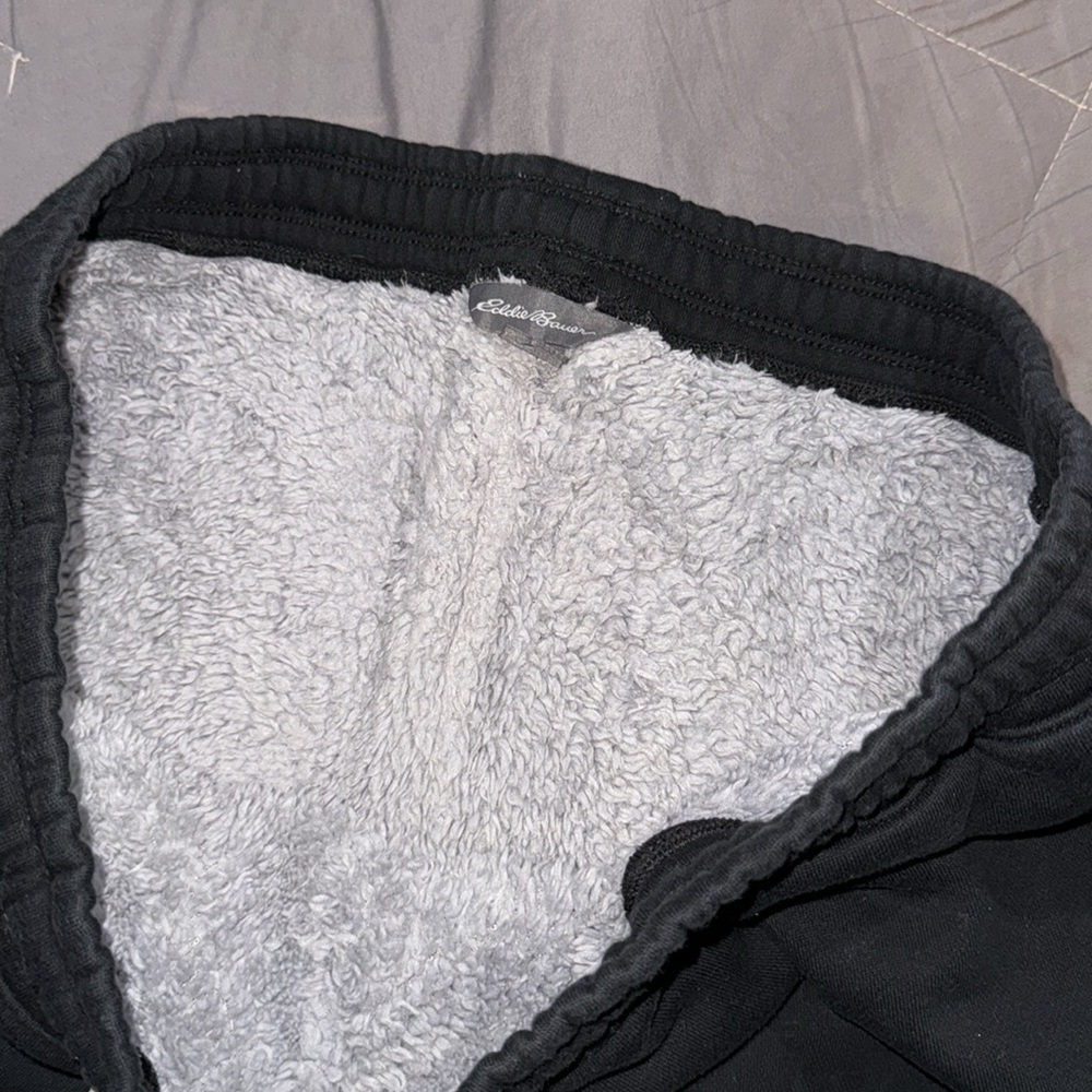 EDDIE BAUER JOGGERS - Picture 2 of 5